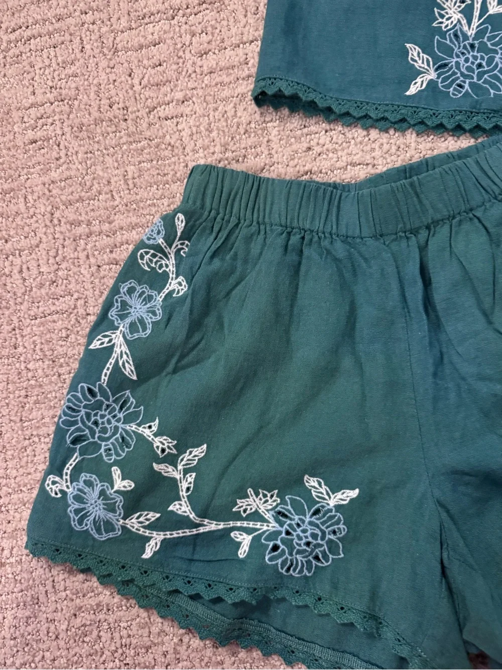 Universal Thread Green Floral Embroidered Linen Blend Matching Set XS